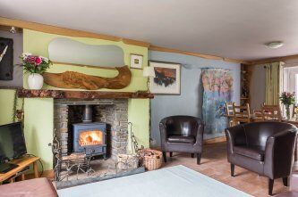 Tan Yr Eglwys Cottages