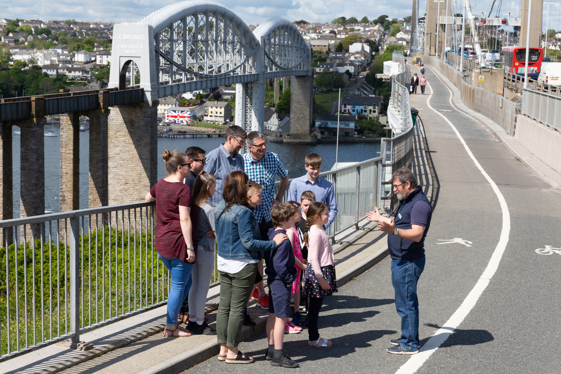 Bridging the Tamar Visitor and Learning Centre (125)